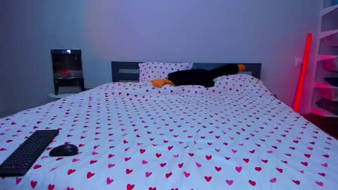 Tisha online show from 4, 11, 2025