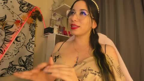 Snapshot of natsuki_09 chatting on 5, 5, 2026 Nat online show from 5, 5, 2026
