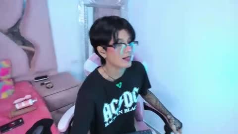 natsumiht online show from 20, 9, 2025