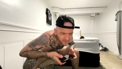Nattidaddy online show from 8, 7, 2026