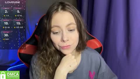 natural_babe666 online show from 7, 10, 2025