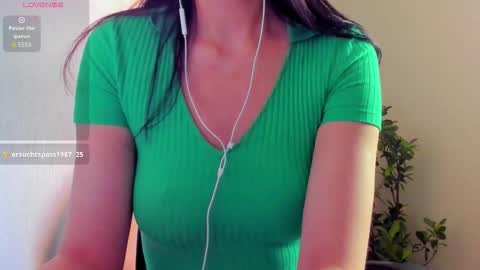 Snapshot of natural_form chatting on 21, 11, 2025 peach online show from 21, 11, 2025