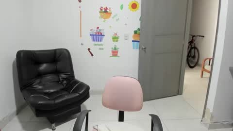 Snapshot of naturalsexlatin chatting on 10, 2, 2025 Andrea online show from 10, 2, 2025