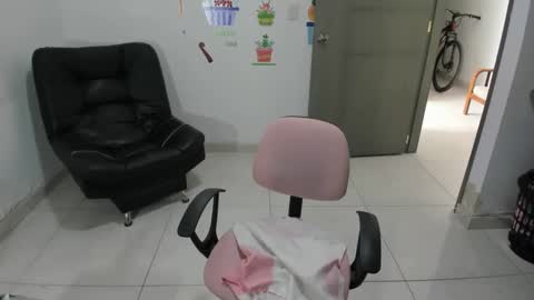 Snapshot of naturalsexlatin chatting on 15, 2, 2025 Andrea online show from 15, 2, 2025