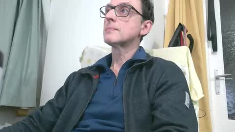 naturista25 online show from 16, 12, 2025