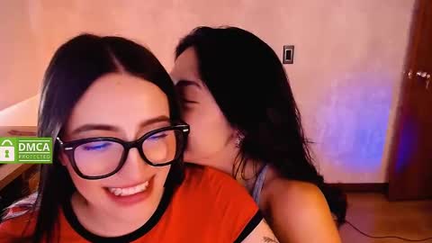 Natalia  Valeria online show from 12, 2, 2025