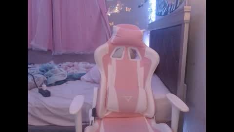 Amara rose online show from 1, 3, 2026