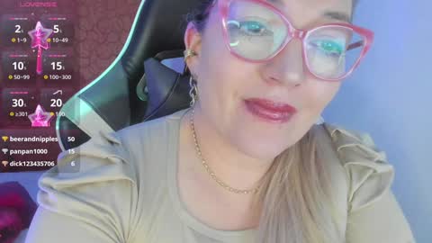 Snapshot of naty__mature_ chatting on 12, 1, 2025 Nataly online show from 12, 1, 2025