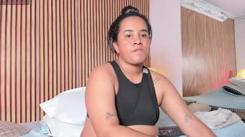 naty bustos online show from 18, 5, 2026