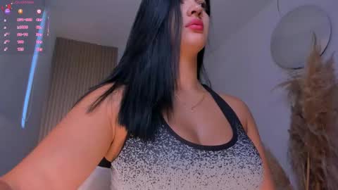 Snapshot of natyferrer chatting on 29, 9, 2025 Naty Ferrer online show from 29, 9, 2025