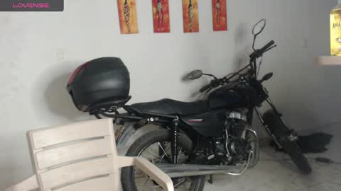 Stella Mcqueen online show from 21, 12, 2024