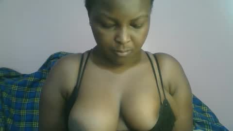 naughti_garlie online show from 29, 10, 2025