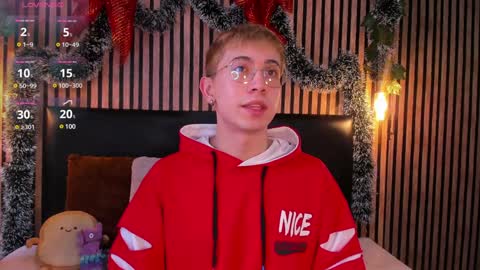 Snapshot of naughty__chris chatting on 13, 12, 2024 Christopher Chris online show from 13, 12, 2024