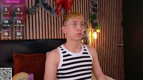 Snapshot of naughty__chris chatting on 4, 1, 2025 Christopher Chris online show from 4, 1, 2025