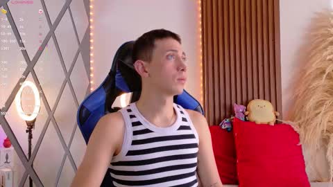 Snapshot of naughty__chris chatting on 16, 9, 2025 Christopher Chris online show from 16, 9, 2025