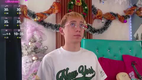 Snapshot of naughty__chris chatting on 18, 11, 2025 Christopher Chris online show from 18, 11, 2025