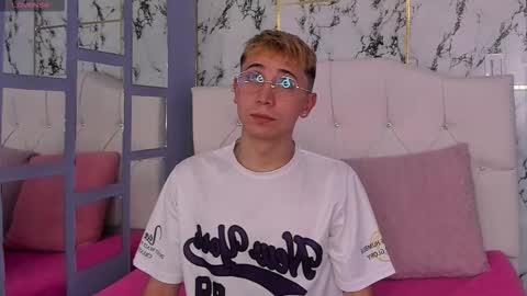 Snapshot of naughty__chris chatting on 29, 11, 2025 Christopher Chris online show from 29, 11, 2025