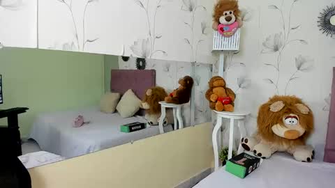 Zoe online show from 7, 2, 2025