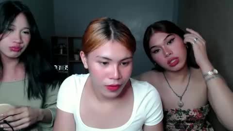 Snapshot of naughty_ashleyxx chatting on 2, 2, 2025 naughty_ashleyxx online show from 2, 2, 2025