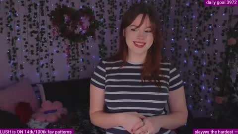 Snapshot of naughty_bella99 chatting on 8, 11, 2025 bella online show from 8, 11, 2025