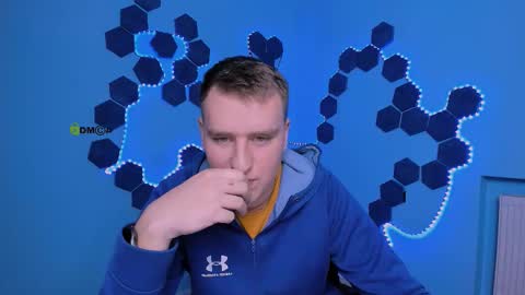 Snapshot of naughty_bob_ chatting on 18, 12, 2025 Bob online show from 18, 12, 2025