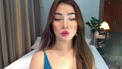 Snapshot of naughty_dreamerxxx chatting on 4, 12, 2024 Queen Jess online show from 4, 12, 2024