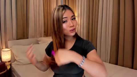 naughty_hunk_yuki online show from 19, 11, 2025