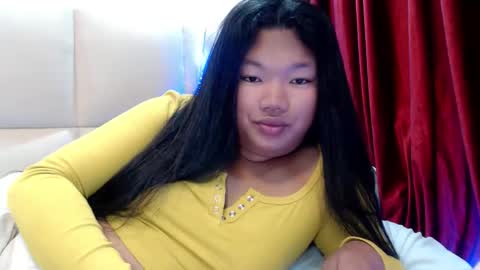 Snapshot of naughty_kate18 chatting on 18, 10, 2025 KATE online show from 18, 10, 2025