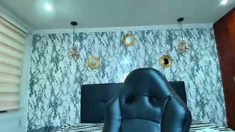 Kitten online show from 22, 2, 2025