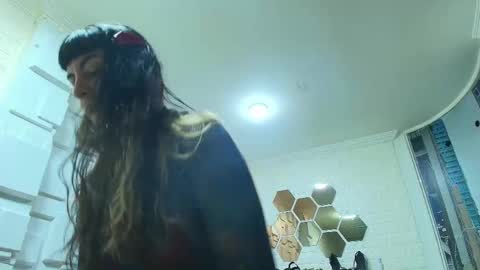 Kitten online show from 26, 11, 2025