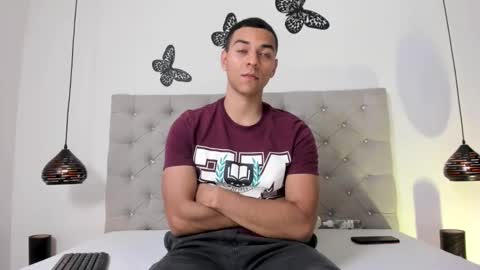 naughty_mike_01 online show from 3, 1, 2025