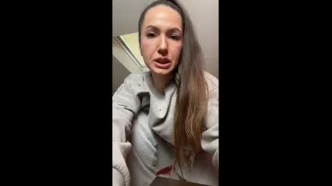 Elena online show from 27, 11, 2025