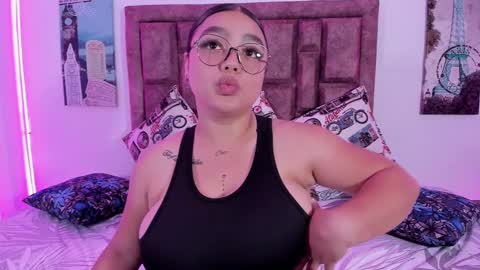 Snapshot of naughtyanamaria chatting on 11, 1, 2025 Ana online show from 11, 1, 2025