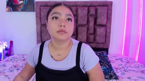 Snapshot of naughtyanamaria chatting on 17, 10, 2025 Ana online show from 17, 10, 2025