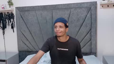 naughtyfusion_os online show from 17, 1, 2026