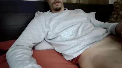 naughtyguy556677 online show from 14, 3, 2026