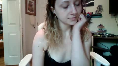 Maeve online show from 15, 9, 2025