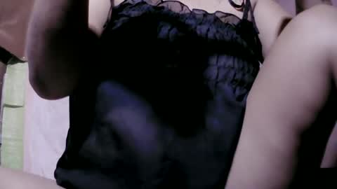naughtymom_33 online show from 30, 6, 2026