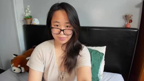 Gigi Chu  online show from 20, 2, 2026