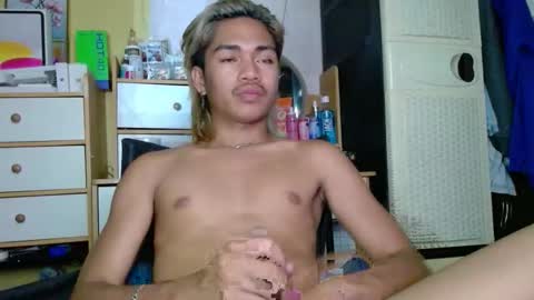 naughtyperfectasian4u online show from 31, 3, 2026