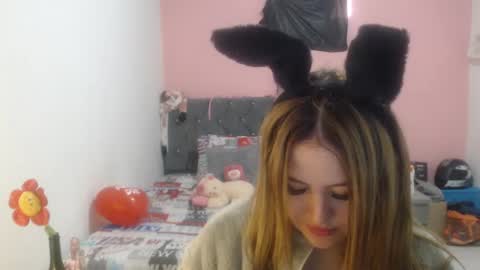 Snapshot of naughtyplayass chatting on 12, 3, 2025 naughtyplayass online show from 12, 3, 2025