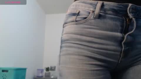 Snapshot of naughtyplayass chatting on 10, 9, 2025 naughtyplayass online show from 10, 9, 2025