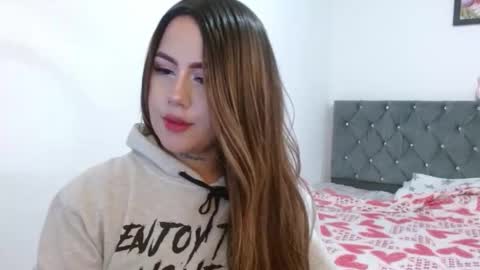 Snapshot of naughtyplayass chatting on 27, 11, 2025 naughtyplayass online show from 27, 11, 2025