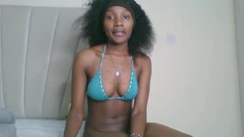 Snapshot of naughtyruby12 chatting on 8, 10, 2025 shyreen online show from 8, 10, 2025