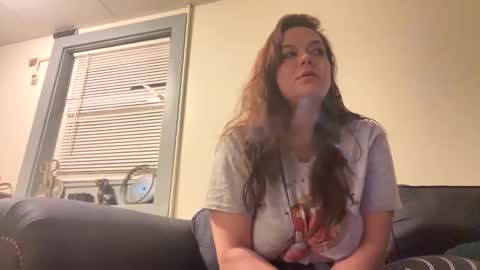 Snapshot of naughtysub023 chatting on 5, 1, 2025 naughtysub023 online show from 5, 1, 2025