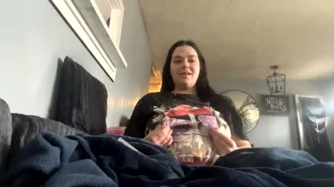 naughtysub023 online show from 11, 1, 2026