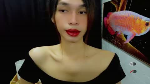 Snapshot of naughtysunshinepinay chatting on 12, 9, 2025 Celine online show from 12, 9, 2025