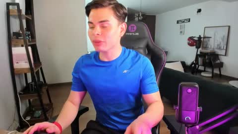 Snapshot of naugthy_alex chatting on 22, 3, 2026 Alejoo twink online show from 22, 3, 2026