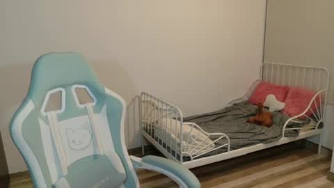 sabrina online show from 17, 4, 2026