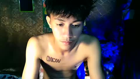 Snapshot of naugthyboyloy chatting on 14, 9, 2025 Loy online show from 14, 9, 2025